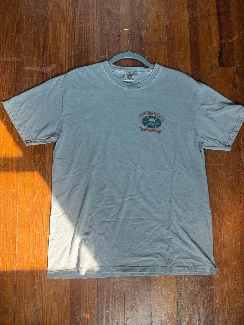 Comfort Colors Soggy Dollar Bar Jost Van Dyke BVI Skull T-Shirt Grey Size L